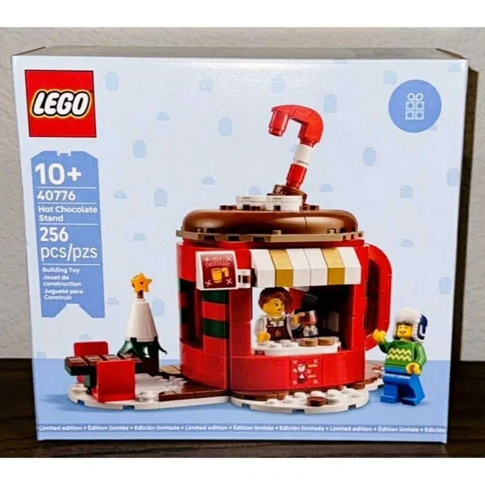 LEGO 40776 Hot Chocolate Stand 256 Pieces Limited Edition Christmas Holiday Set